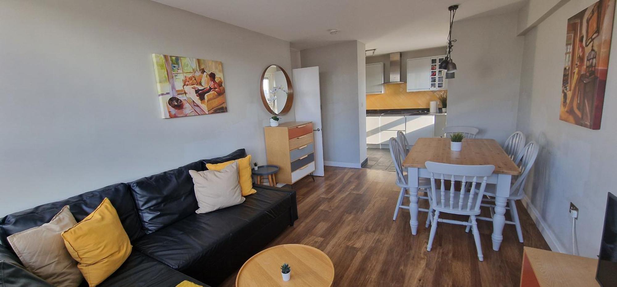 Beautiful 3-Bedroom Flat With Stunning Views London Exterior foto